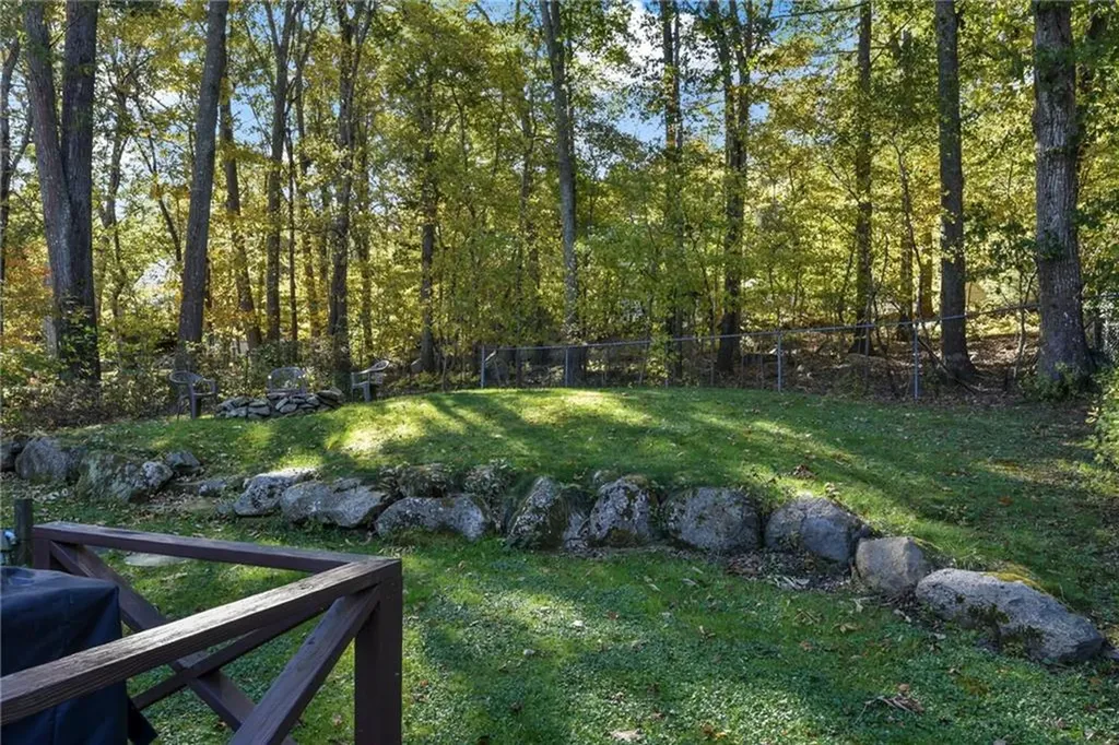 301 Richardson Road Coventry RI 02816