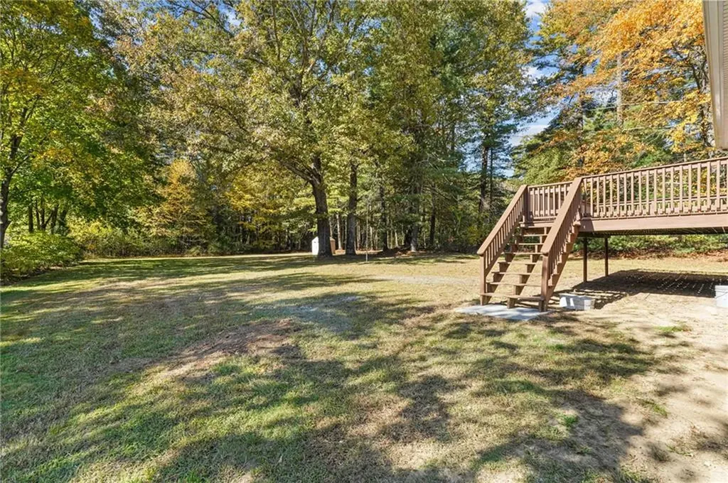 6 Glenview Court Coventry RI 02816