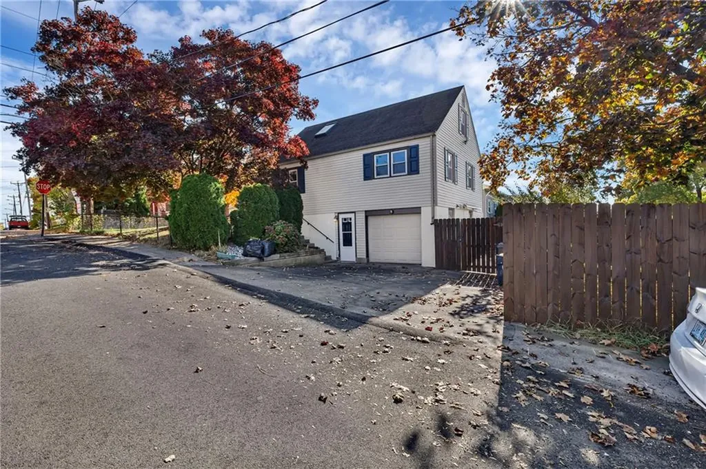 464 High Street Cumberland RI 02864