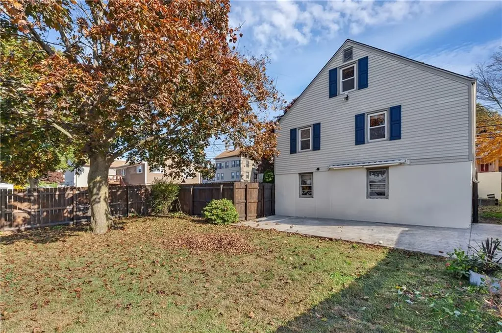 464 High Street Cumberland RI 02864