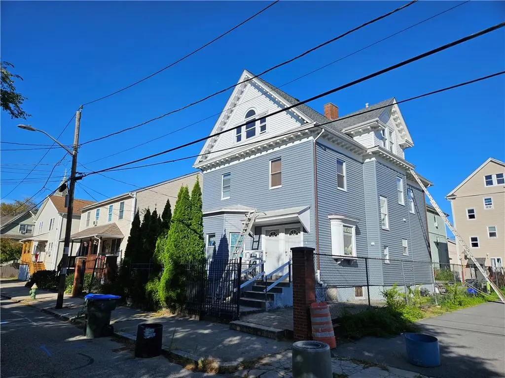 181 Reynolds Avenue Providence RI 02905