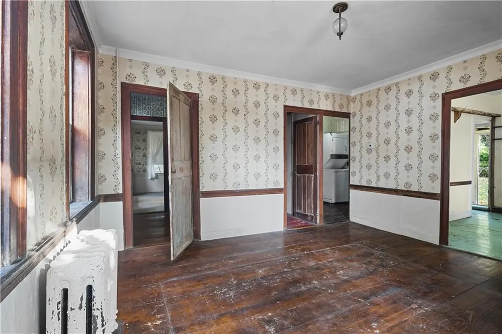 224 Hope Street Bristol RI 02809
