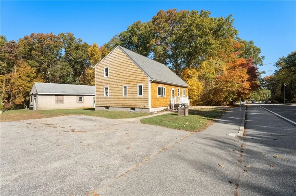 3491 Flat River Road Coventry RI 02816