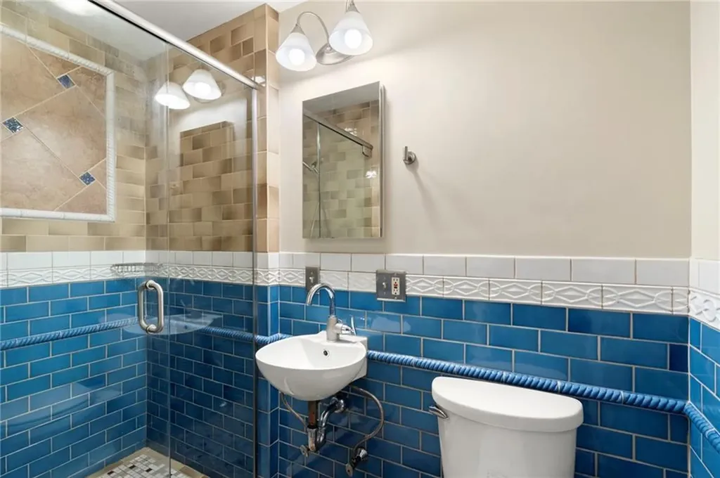 55 West River Parkway North Providence RI 02904