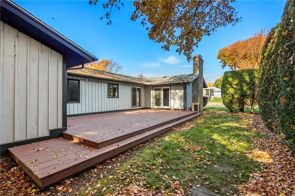 55 West River Parkway North Providence RI 02904