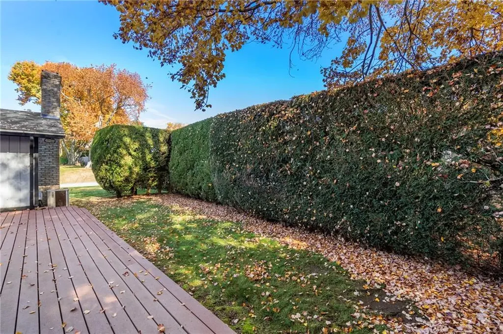 55 West River Parkway North Providence RI 02904