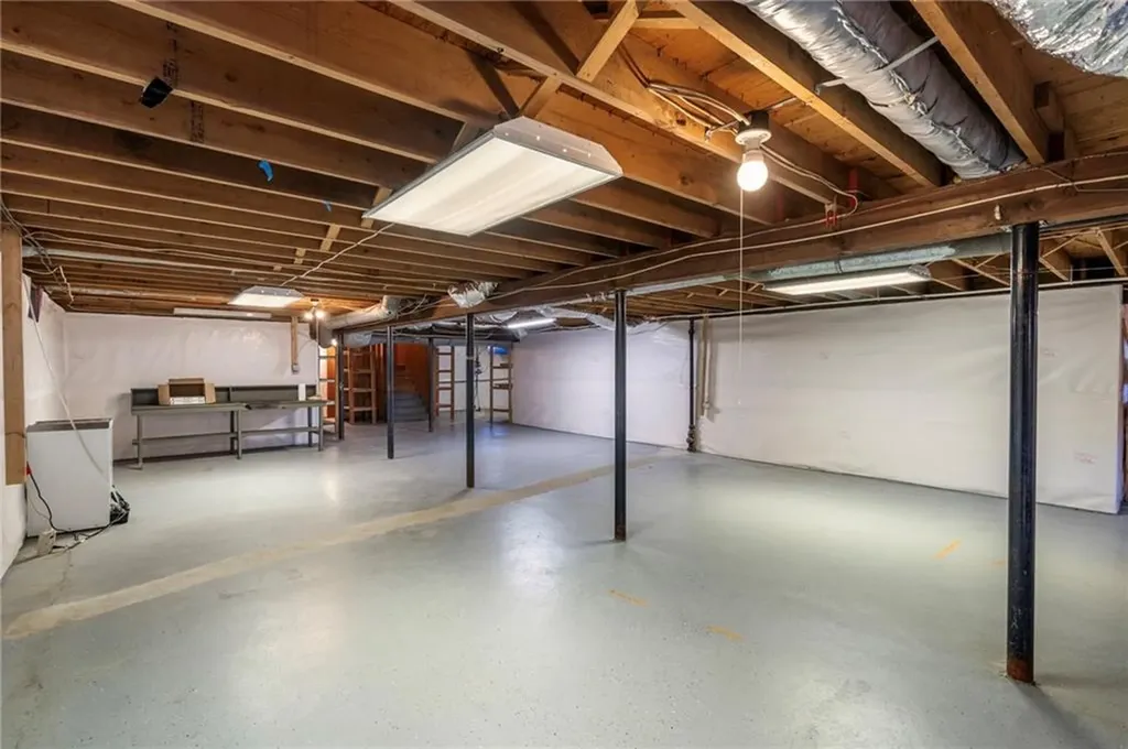 55 West River Parkway North Providence RI 02904