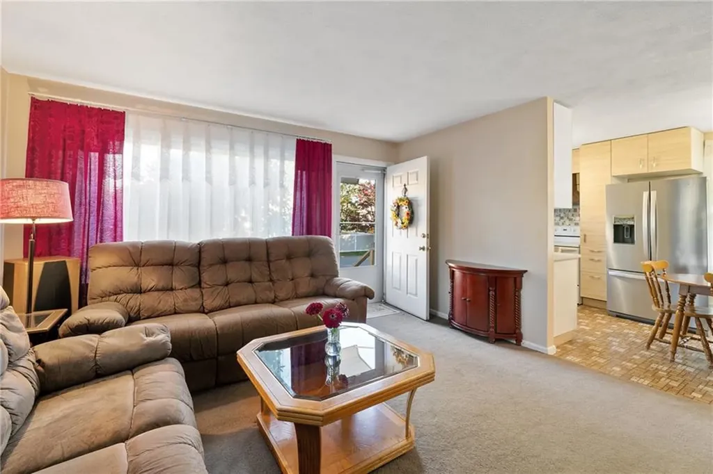 139 Park View Boulevard Cranston RI 02910