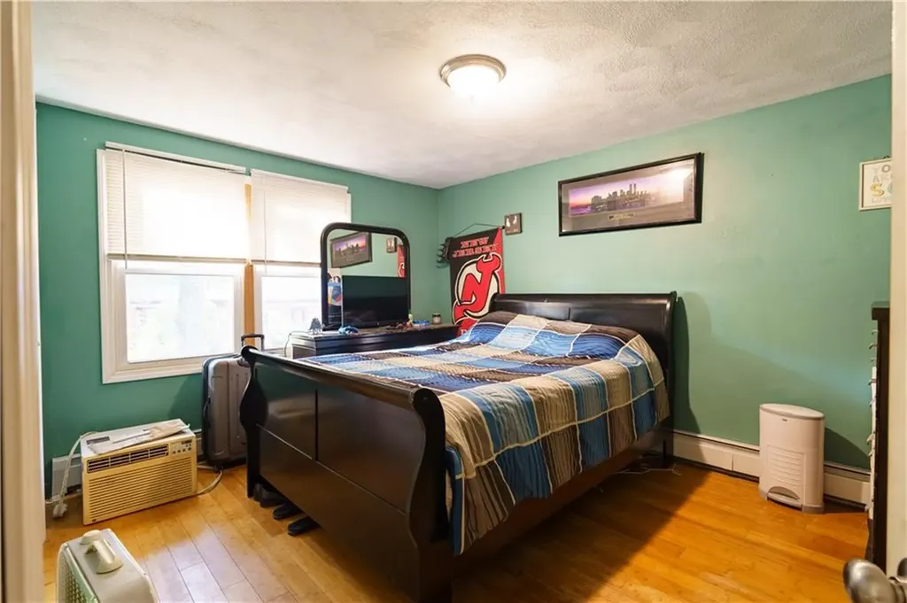111 Brightside Avenue Warwick RI 02889