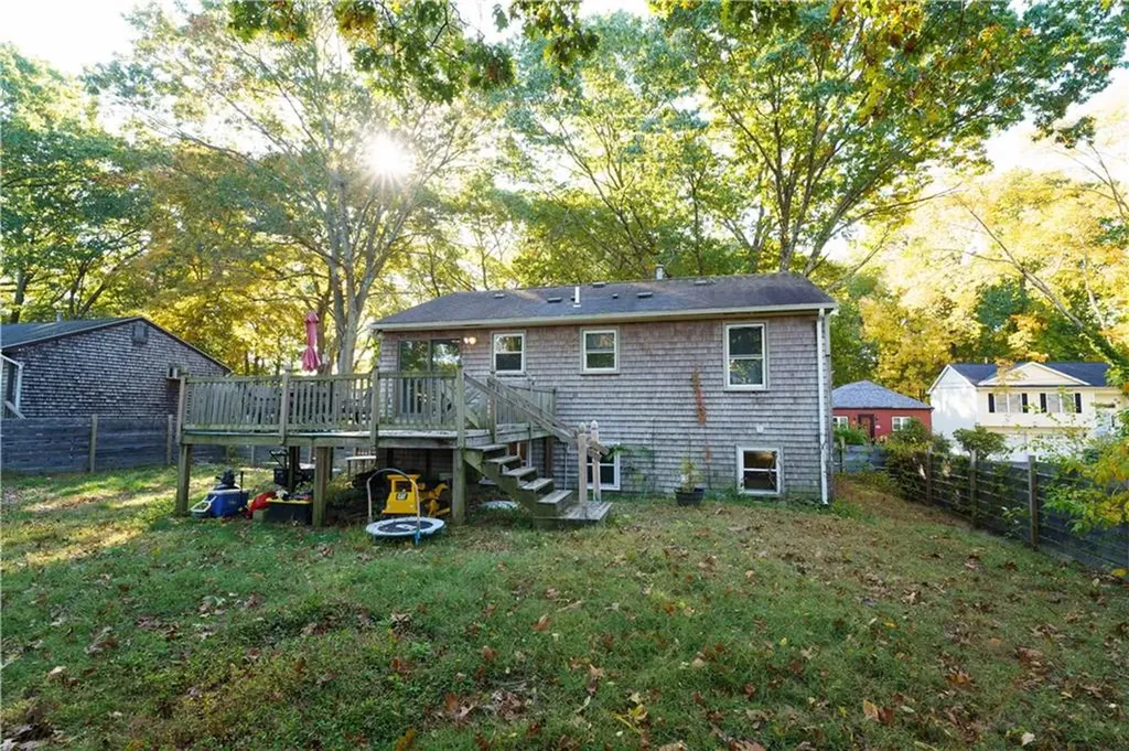 111 Brightside Avenue Warwick RI 02889
