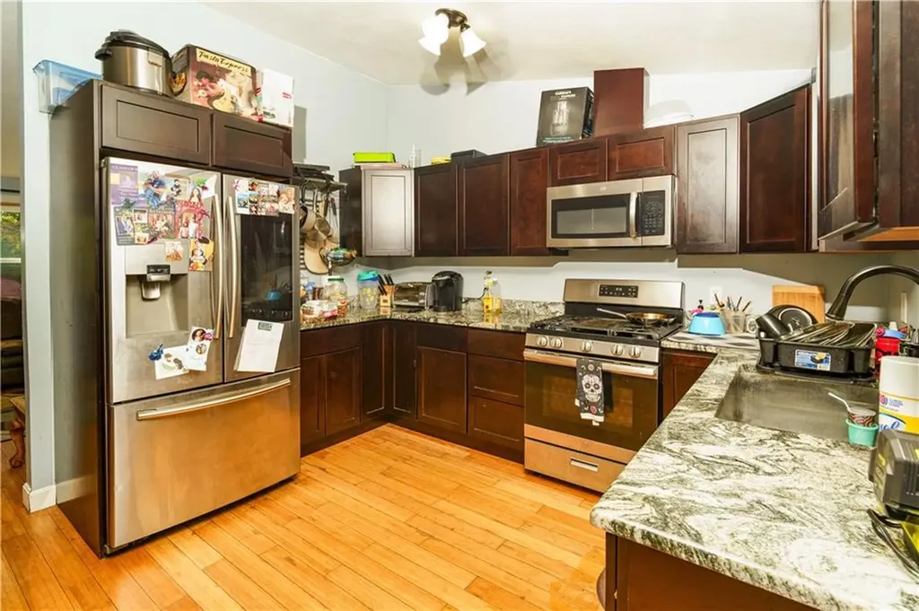 111 Brightside Avenue Warwick RI 02889