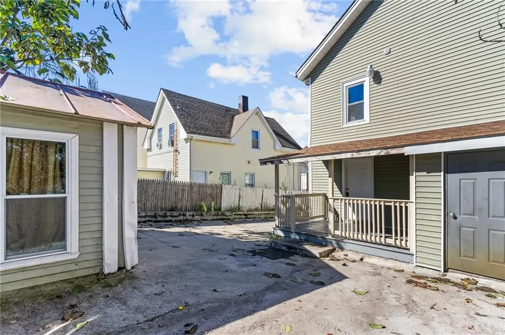 38 Calder Street Providence RI 02907