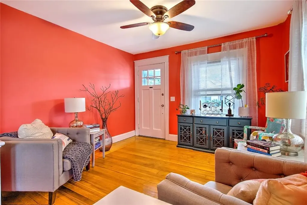 139 Colonial Avenue Cranston RI 02910