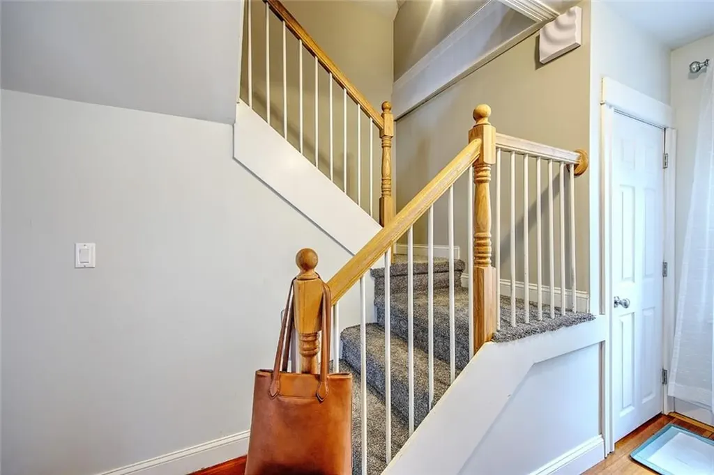 139 Colonial Avenue Cranston RI 02910