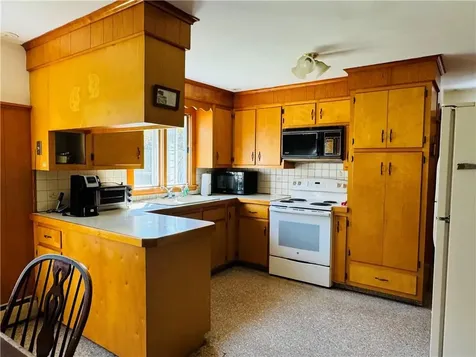 101 Warman Avenue Cranston RI 02920