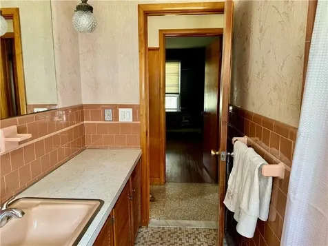 101 Warman Avenue Cranston RI 02920