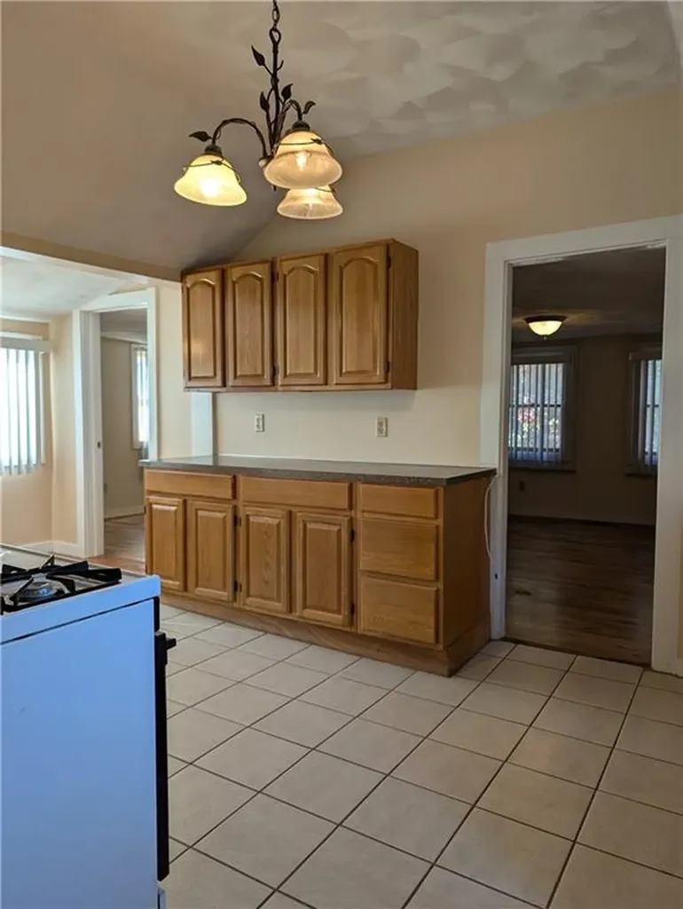 13 Plainfield Pike Foster RI 02825