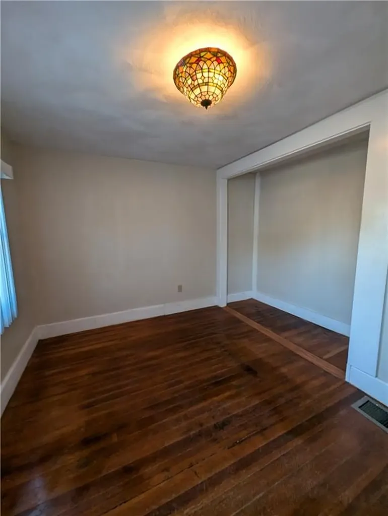 13 Plainfield Pike Foster RI 02825