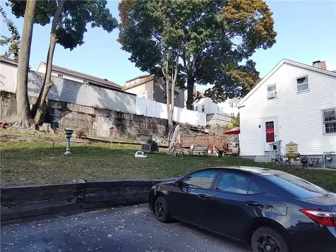 24 Darrow Street Pawtucket RI 02860