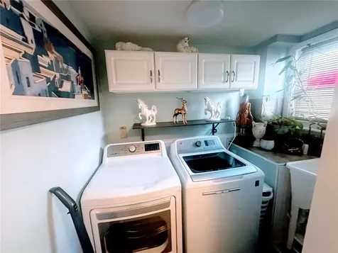 24 Darrow Street Pawtucket RI 02860