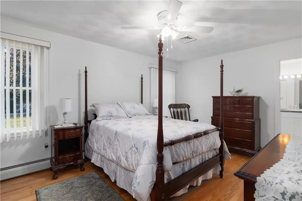19 Derby Lane Cranston RI 02921