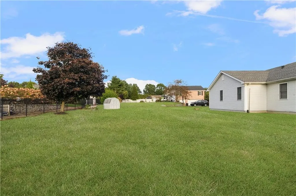 19 Derby Lane Cranston RI 02921