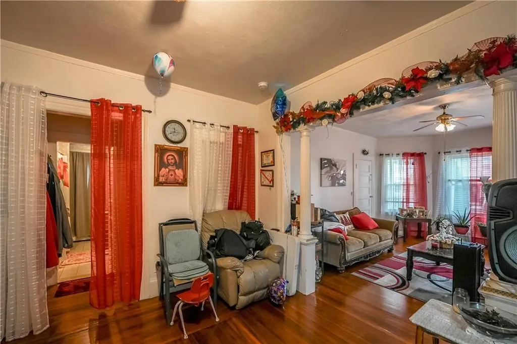 91 Lenox Avenue Providence RI 02907