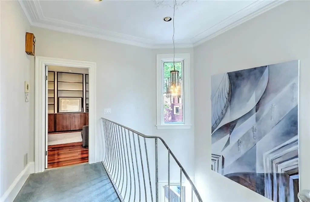 24 Messer Street Providence RI 02909