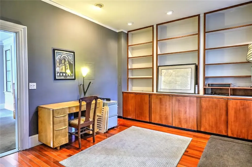 24 Messer Street Providence RI 02909
