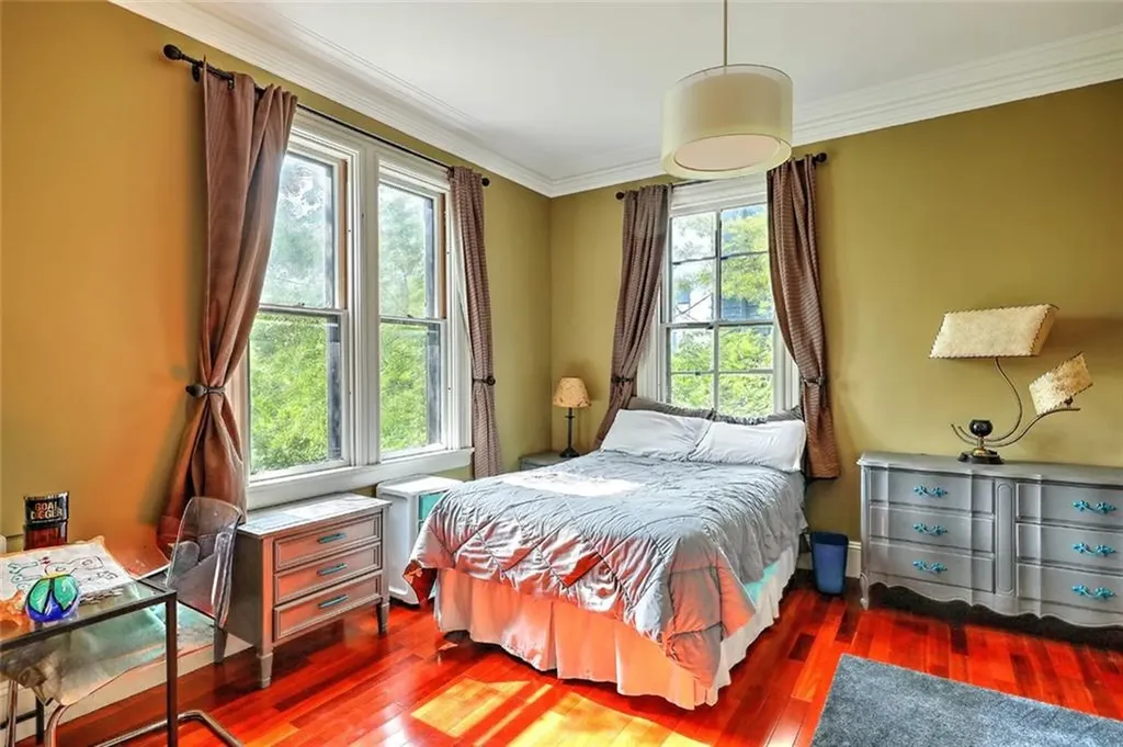 24 Messer Street Providence RI 02909