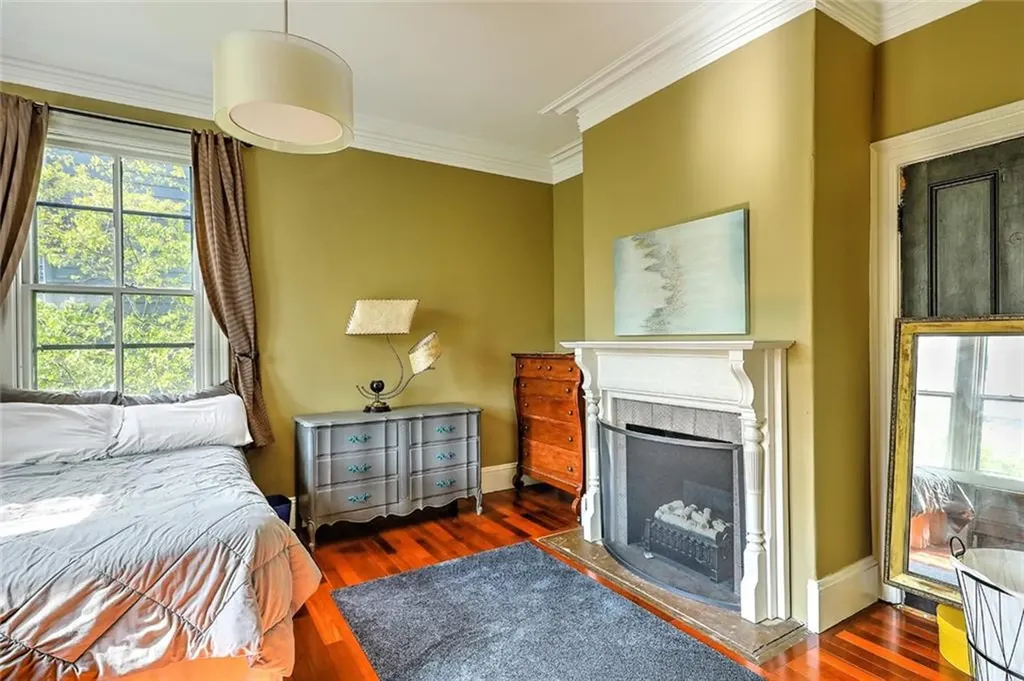 24 Messer Street Providence RI 02909