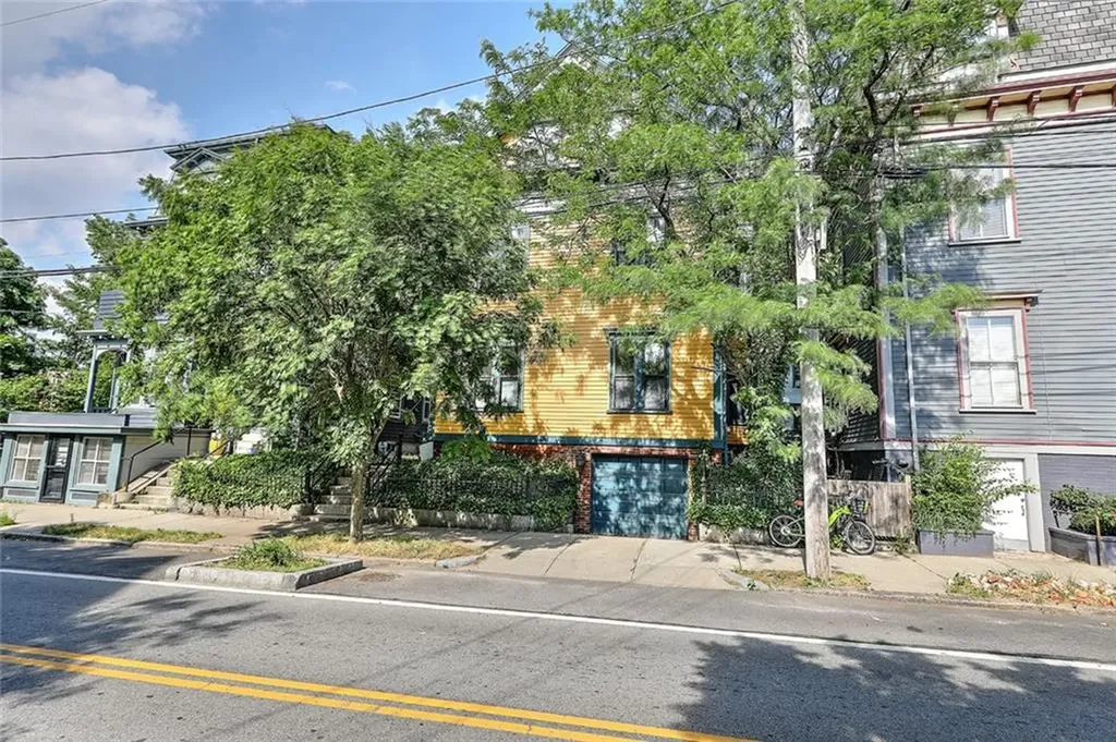 24 Messer Street Providence RI 02909