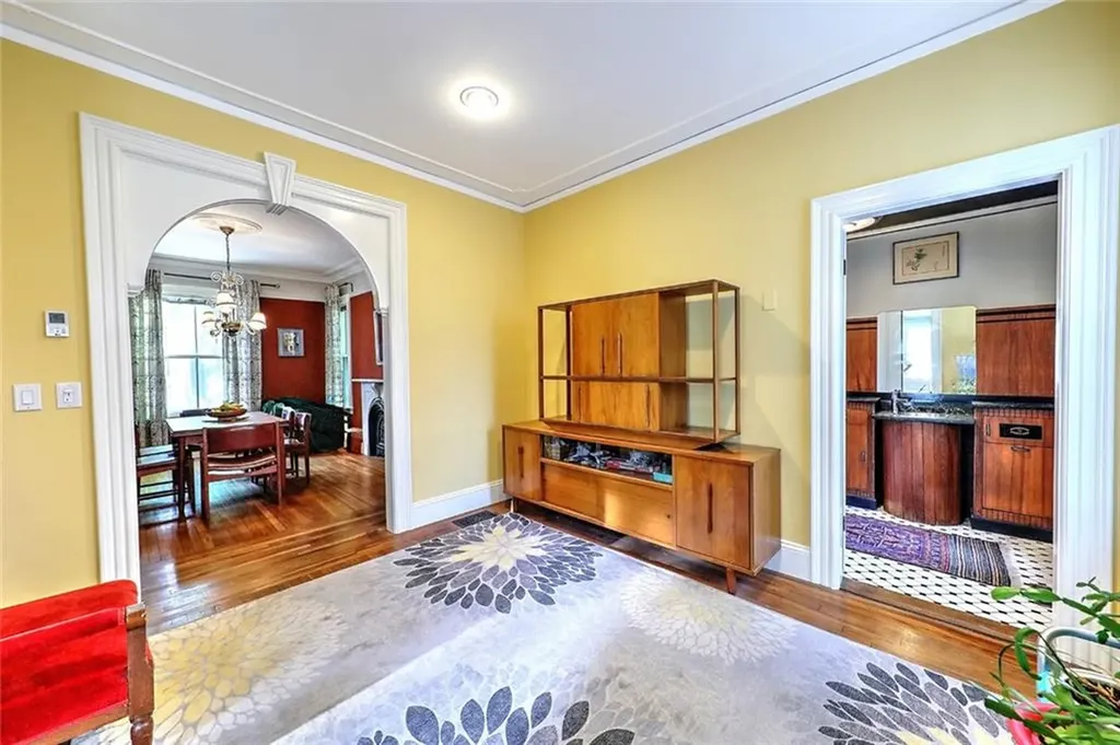 24 Messer Street Providence RI 02909