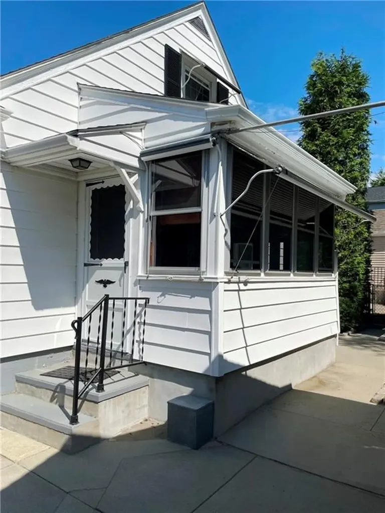 201 Sisson Street Providence RI 02909