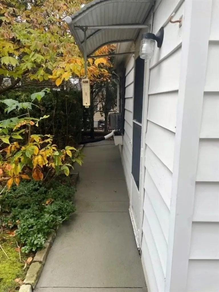 201 Sisson Street Providence RI 02909