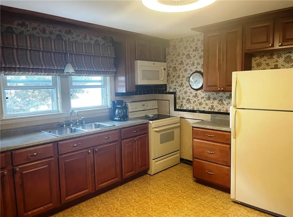 201 Sisson Street Providence RI 02909