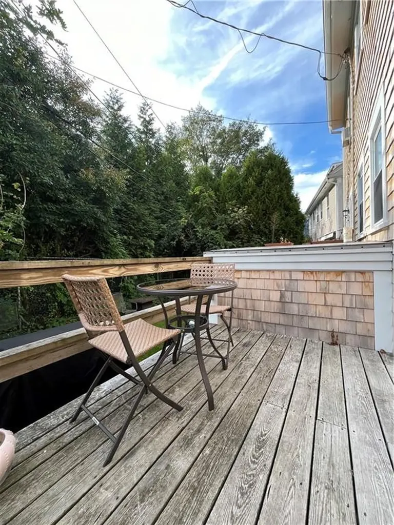 19 Pell Street Newport RI 02840