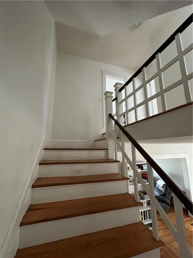 19 Pell Street Newport RI 02840