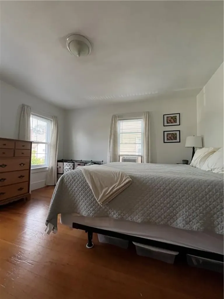 19 Pell Street Newport RI 02840