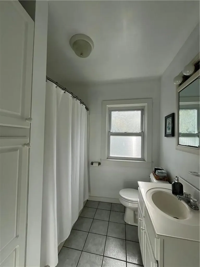 19 Pell Street Newport RI 02840