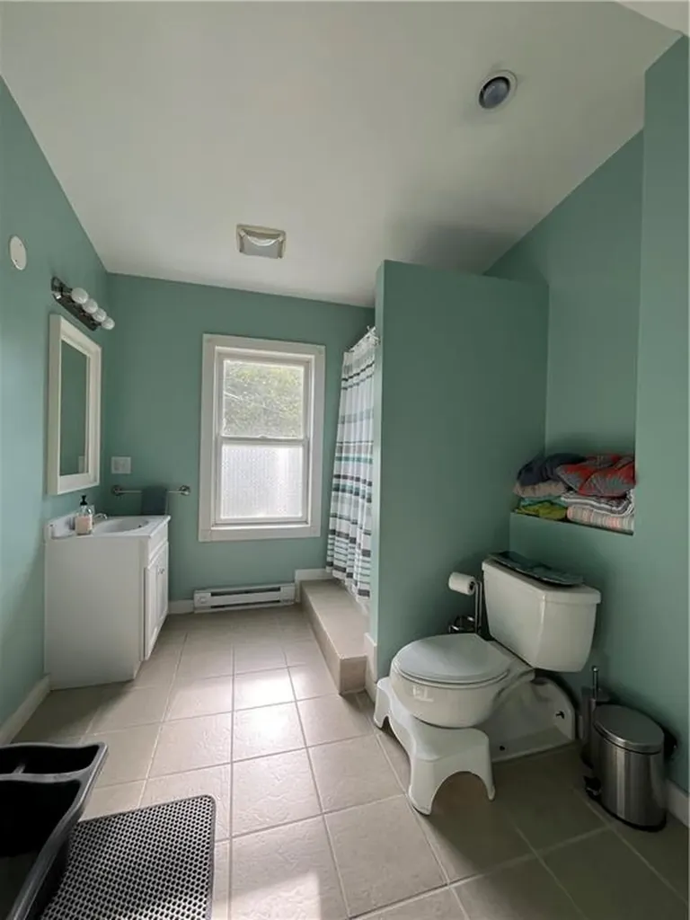 19 Pell Street Newport RI 02840