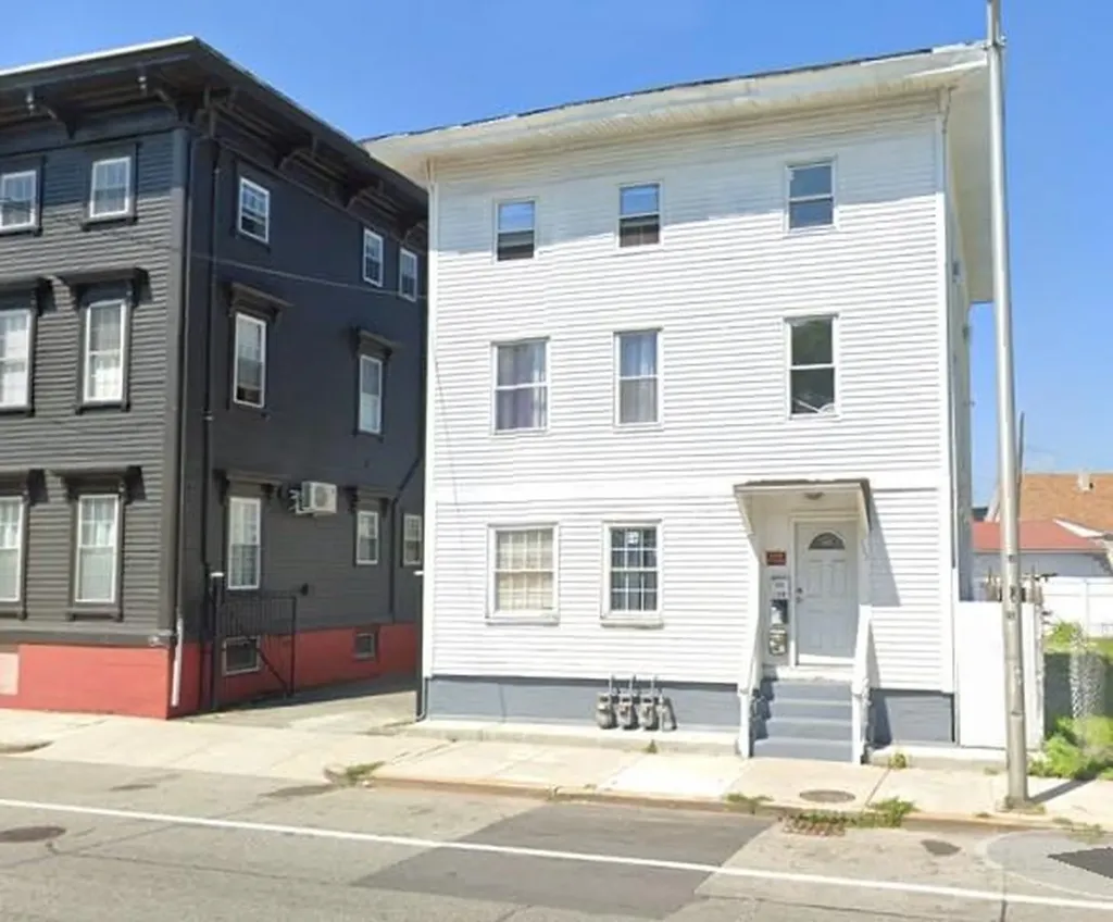 119 Elmwood Avenue Providence RI 02907