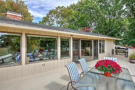 2 Buckingham Street Barrington RI 02806