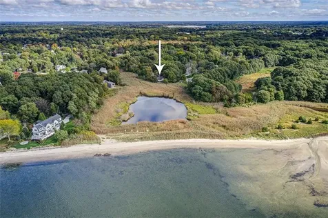 2 Buckingham Street Barrington RI 02806