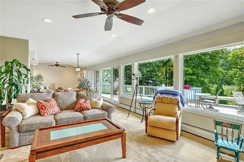 2 Buckingham Street Barrington RI 02806