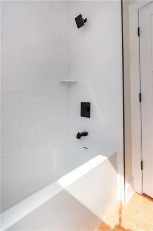 20 Duke Street East Greenwich RI 02818