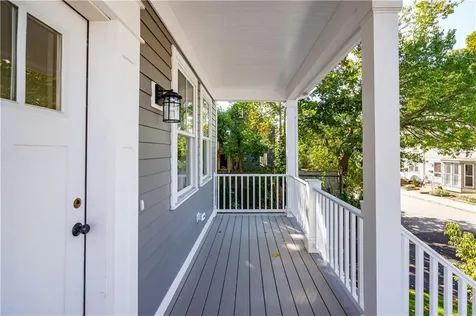 20 Duke Street East Greenwich RI 02818