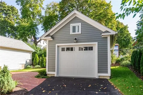 20 Duke Street East Greenwich RI 02818