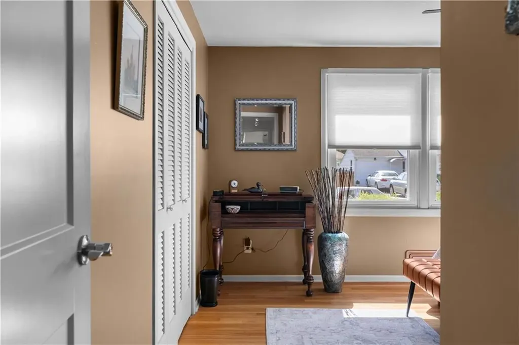 5 Cedarwood Drive East Providence RI 02915