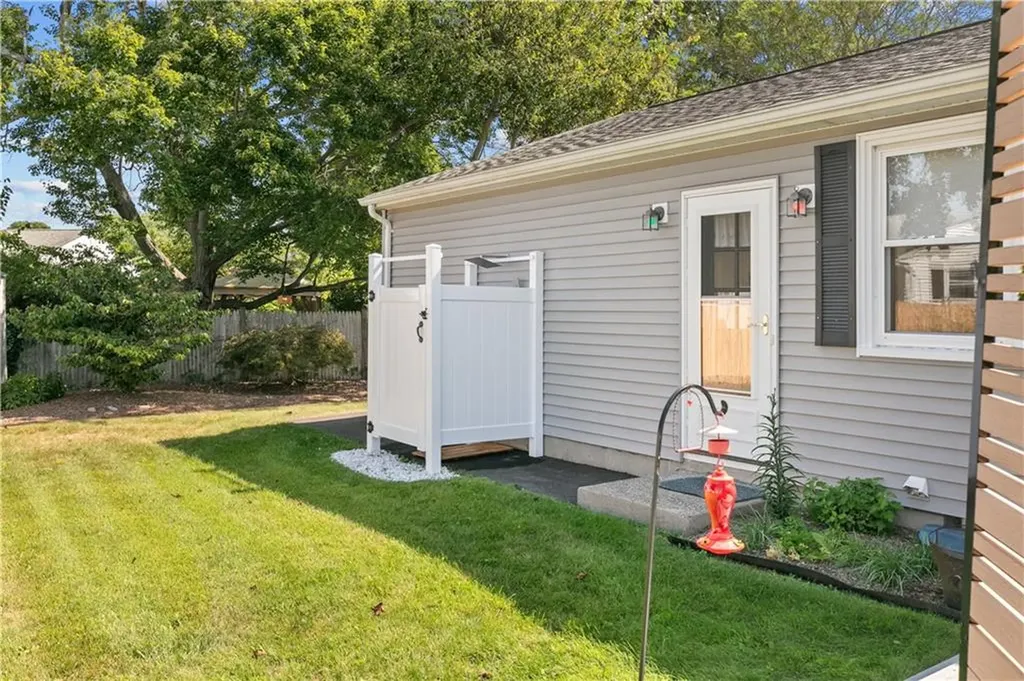 5 Cedarwood Drive East Providence RI 02915